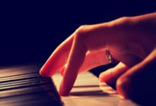 爱游戏体育-关于尤文图斯训练开放日，清晨豪取连胜引欢呼，意甲在即，资深球员宣示担当的信息